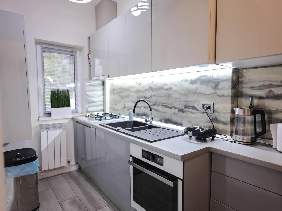 Ase Premium House Villa ซูชาวา ภายนอก รูปภาพ