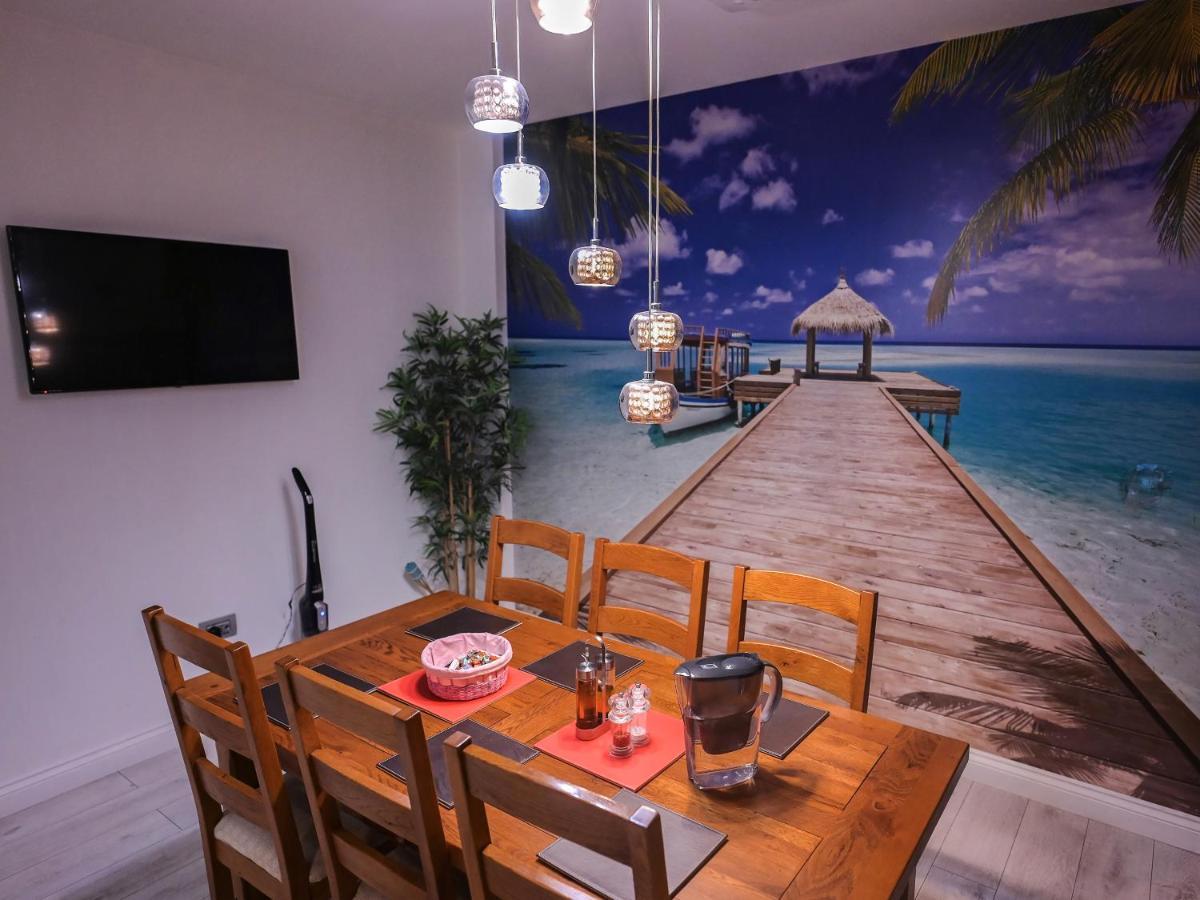 Ase Premium House Villa ซูชาวา ภายนอก รูปภาพ
